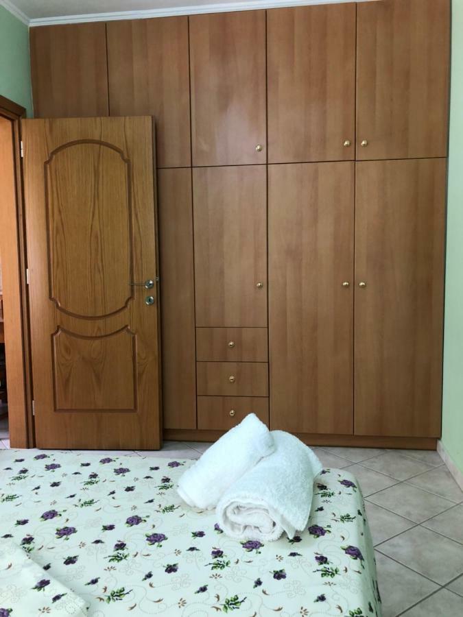 Artemis Apartments Lefkáda エクステリア 写真